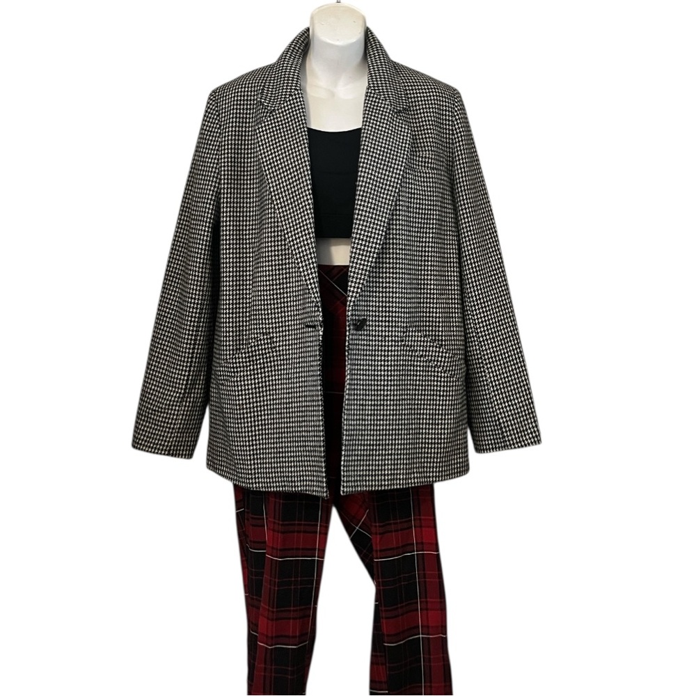 Alicia Woman’s Black & White Houndstooth Boxy One Button Blazer Suit Jacket